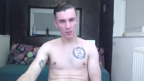 nathann92 online show from October 18, 9:08 pm