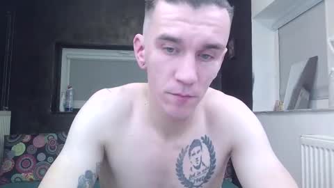 nathann92 online show from October 13, 9:39 pm