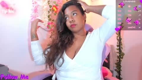Naty online show from May 25, 10:38 pm