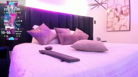 nattashaa online show from April 1, 1:41 pm