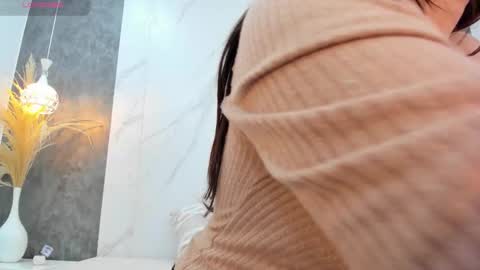 Natty Trainor online show from December 16, 1:57 am