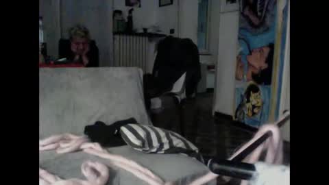 naturalbornsinfull online show from March 1, 2:05 am