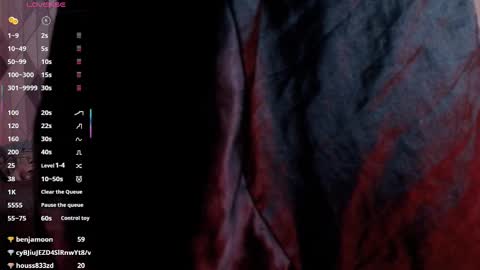 Gwen  online show from February 13, 2:23 am