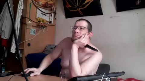 no money to tip online show from April 12, 7:45 am