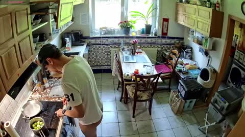 Nature online show from April 11, 11:03 am