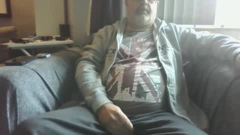 naturistmale45 online show from September 16, 7:22 am