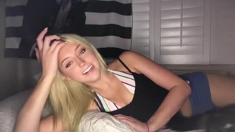 natalie gray online show from July 22, 5:09 am