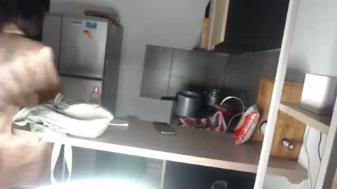 Stella Mcqueen online show from June 21, 9:48 am