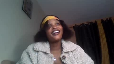 naughty8779 online show from August 3, 9:54 pm