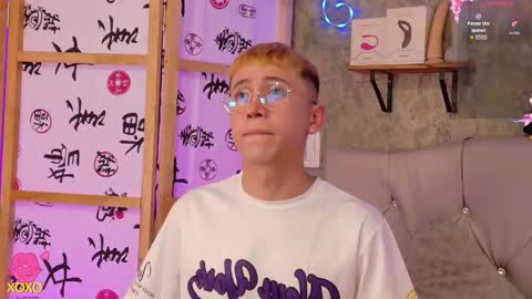 Christopher  Chris online show from November 29, 1:24 am