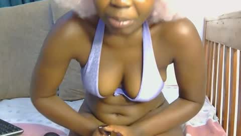 naughty_shaz online show from February 18, 1:16 am