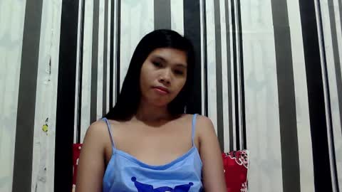 naughtyasianroxie online show from January 16, 7:28 am