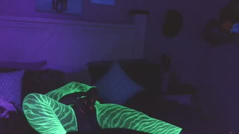 Naughtycouple2026 online show from August 6, 12:30 am