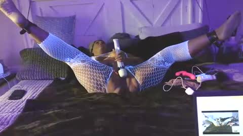 Naughtycouple2026 online show from August 3, 1:07 am