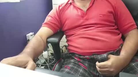 sakhtlaundaz online show from December 6, 4:01 pm