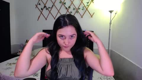 Snapshot of naughtygirl_mmm chatting on October 20, 6:57 pm Valeria online show from October 20, 6:57 pm