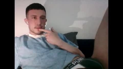 Naughty Matteo online show from April 15, 12:03 am