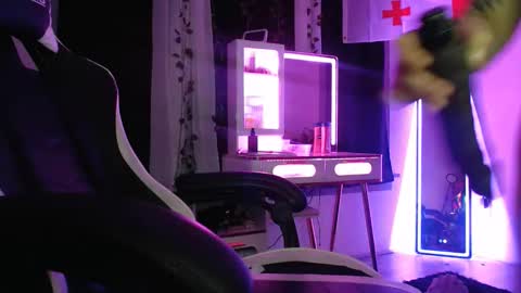 naughygeorgian online show from April 14, 10:07 am