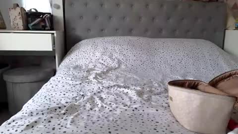 Navyrein online show from March 22, 11:03 am