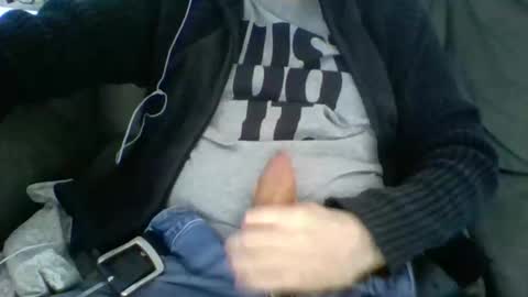 nawtydom1977 online show from May 11, 5:21 pm