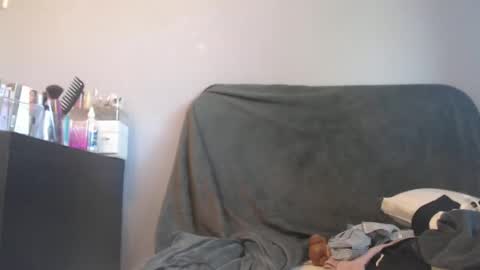 Mimi is dope    online show from April 25, 12:57 am