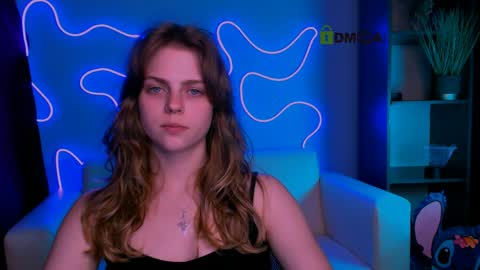 Naya online show from April 8, 7:28 pm