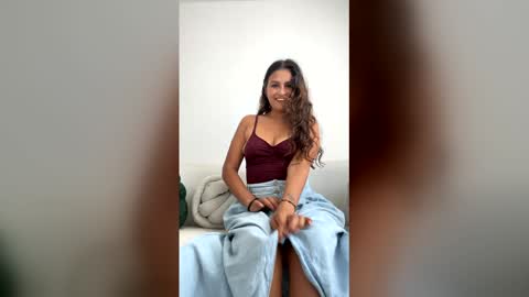 NayaraD online show from June 10, 5:45 pm
