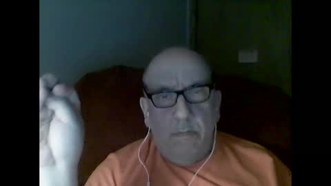 Tom online show from November 23, 11:14 pm