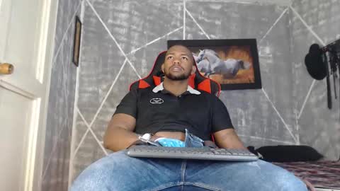 negritomeloso_k18 online show from November 4, 4:08 pm