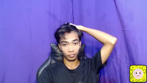 neil_asian69 online show from January 6, 9:35 am