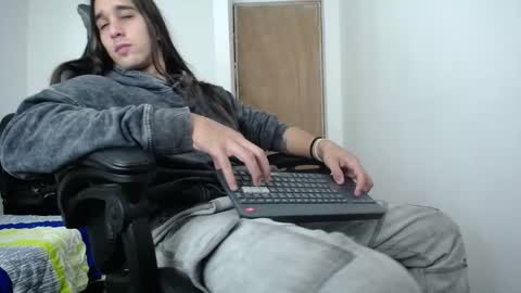 neitan___ online show from January 18, 5:49 am