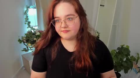 neko_moor online show from September 17, 8:45 pm