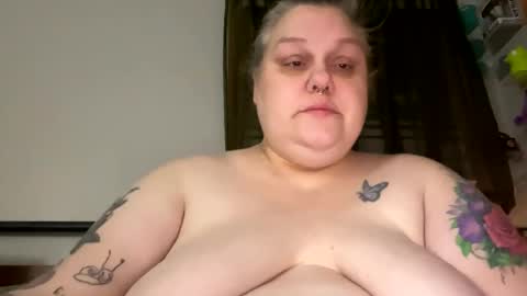 Nellie Atlas online show from February 3, 6:22 am