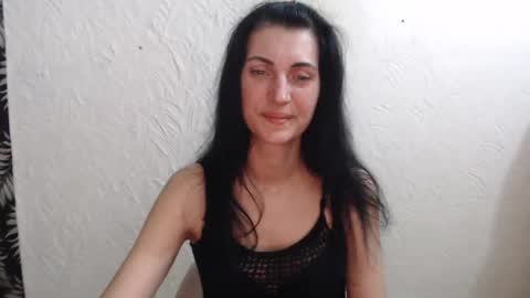 Nensy online show from March 31, 3:34 pm