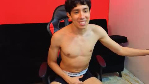 just Daniel  online show from December 19, 8:04 pm