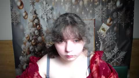 NeonilaLisova online show from January 7, 6:07 am