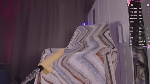 Lina Liza Emily and Grace online show from February 18, 2:06 pm