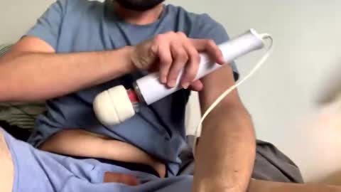 nerdynutstorm online show from November 5, 6:10 pm