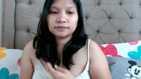nerdypinaypie online show from June 15, 5:32 am