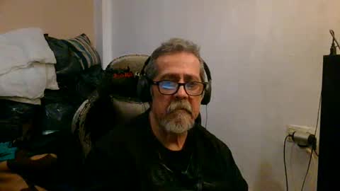 neron401 online show from April 6, 4:46 am