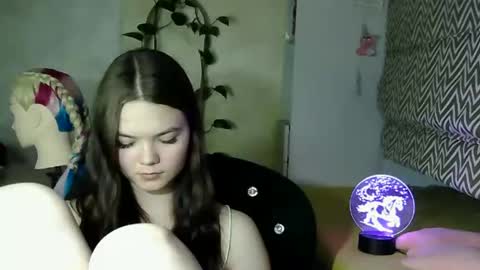 nessa2007 online show from February 23, 5:15 pm