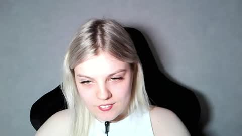 never_enoughh online show from June 12, 3:44 pm