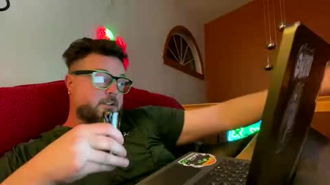 neverwinter44 online show from April 22, 5:58 am