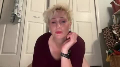 Echo online show from June 12, 2:43 am