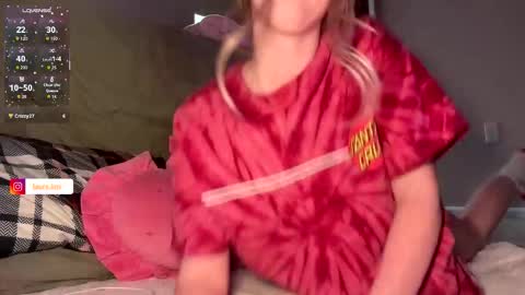 Lauren online show from February 3, 11:36 am