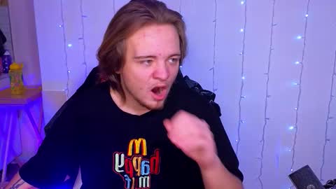 nexxxusme online show from February 7, 1:52 am