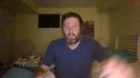 nflfanboy23 online show from July 5, 4:52 am
