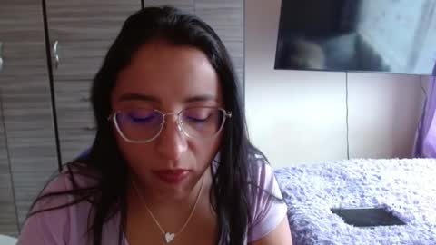 Dani online show from January 8, 6:09 pm