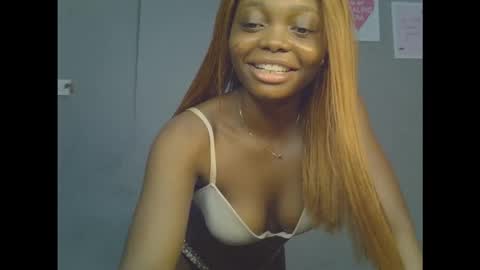 Niababy5 online show from February 6, 11:18 pm