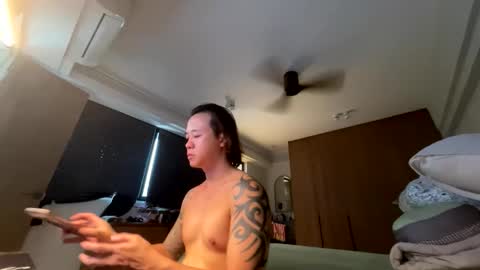 nibleartisan online show from May 10, 6:53 am